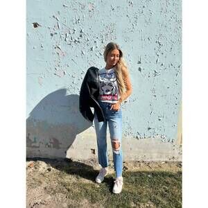 NEW COUNTRY DEEP cowgirl tank in white